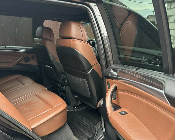 БМВ Х5, объемом двигателя 3 л и пробегом 270 тыс. км за 17700 $, фото 11 на Automoto.ua