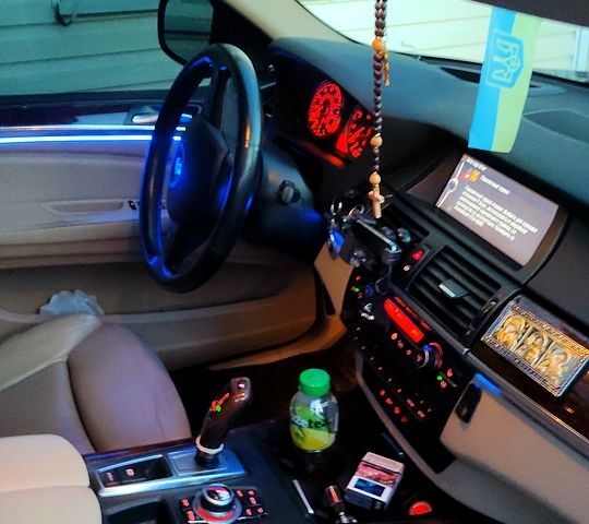 БМВ Х5, об'ємом двигуна 3 л та пробігом 250 тис. км за 13300 $, фото 4 на Automoto.ua