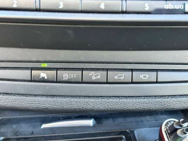 БМВ Х5, объемом двигателя 3 л и пробегом 240 тыс. км за 15700 $, фото 26 на Automoto.ua