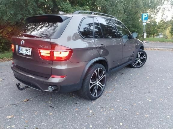 БМВ Х5, объемом двигателя 3 л и пробегом 330 тыс. км за 12810 $, фото 2 на Automoto.ua