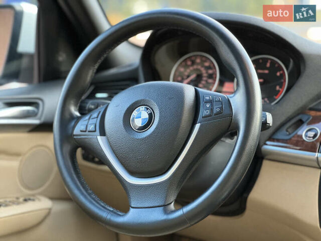 БМВ Х5, об'ємом двигуна 3 л та пробігом 199 тис. км за 20900 $, фото 13 на Automoto.ua