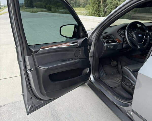 БМВ Х5, объемом двигателя 3 л и пробегом 235 тыс. км за 20000 $, фото 8 на Automoto.ua