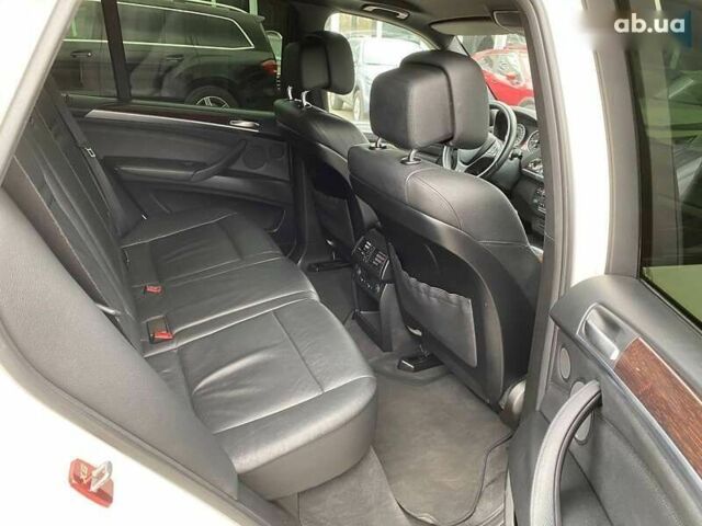 БМВ Х5, об'ємом двигуна 3 л та пробігом 242 тис. км за 18300 $, фото 11 на Automoto.ua