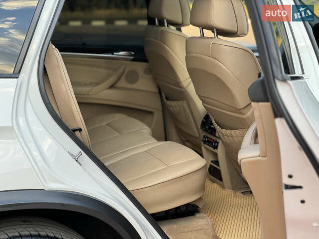 БМВ Х5, об'ємом двигуна 3 л та пробігом 199 тис. км за 20900 $, фото 18 на Automoto.ua