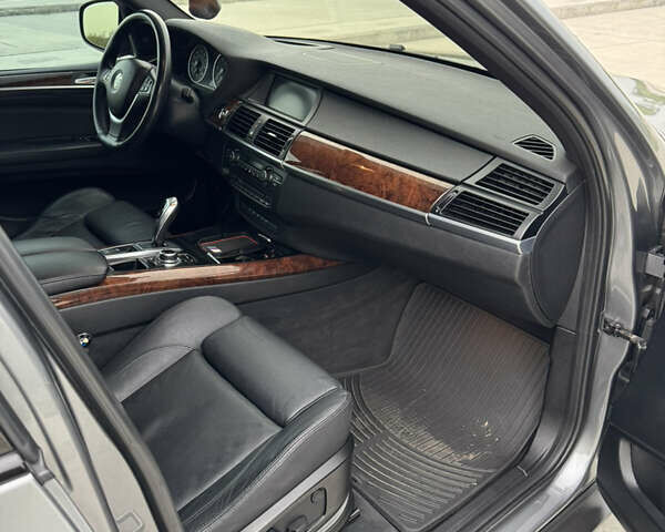 БМВ Х5, объемом двигателя 3 л и пробегом 235 тыс. км за 20000 $, фото 11 на Automoto.ua