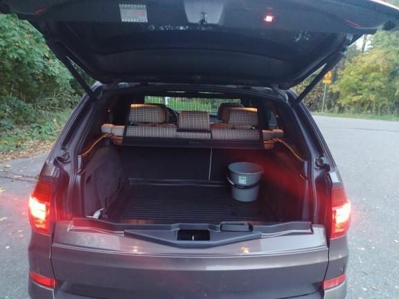 БМВ Х5, объемом двигателя 3 л и пробегом 330 тыс. км за 12810 $, фото 4 на Automoto.ua