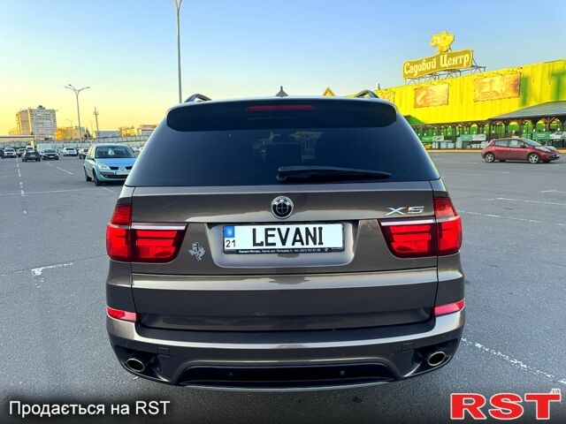 БМВ Х5, объемом двигателя 3 л и пробегом 153 тыс. км за 14000 $, фото 2 на Automoto.ua