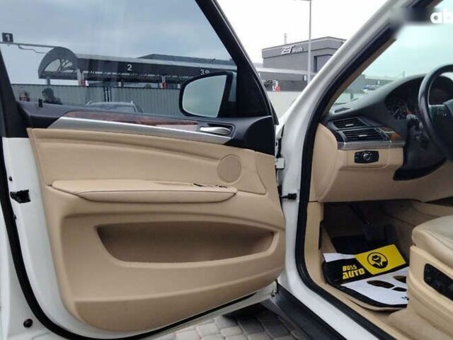 БМВ Х5, объемом двигателя 3 л и пробегом 275 тыс. км за 15800 $, фото 9 на Automoto.ua