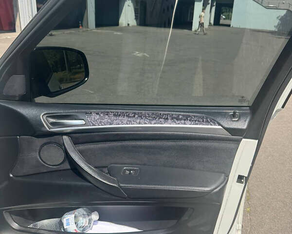 БМВ Х5, объемом двигателя 2.98 л и пробегом 189 тыс. км за 15700 $, фото 12 на Automoto.ua