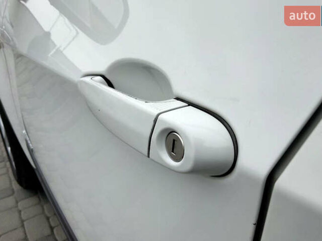 БМВ Х5, об'ємом двигуна 2.98 л та пробігом 269 тис. км за 17990 $, фото 8 на Automoto.ua