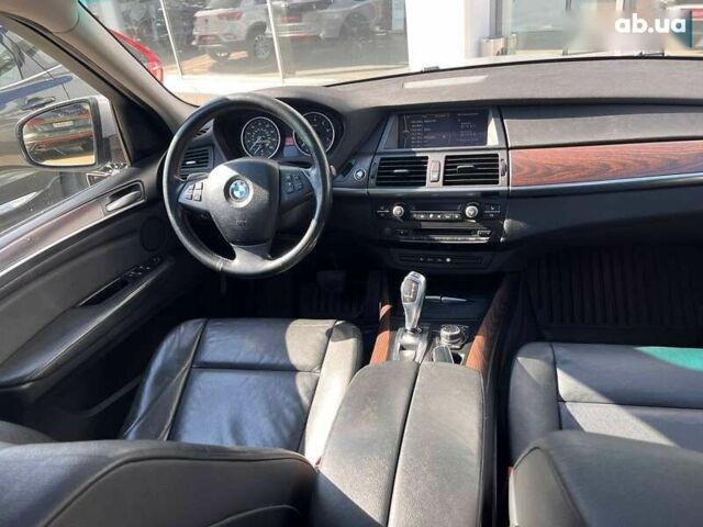 БМВ Х5, об'ємом двигуна 3 л та пробігом 258 тис. км за 12000 $, фото 29 на Automoto.ua