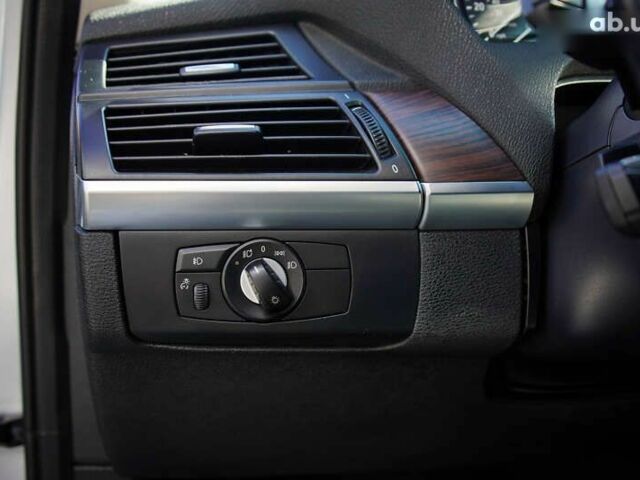 БМВ Х5, объемом двигателя 3 л и пробегом 258 тыс. км за 12950 $, фото 13 на Automoto.ua