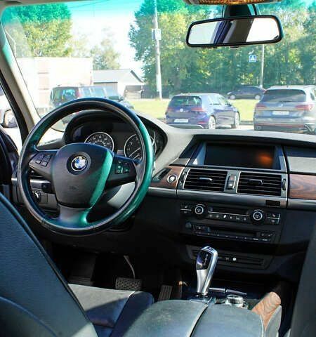 БМВ Х5, объемом двигателя 3 л и пробегом 258 тыс. км за 12950 $, фото 21 на Automoto.ua