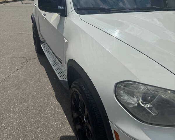 БМВ Х5, объемом двигателя 2.98 л и пробегом 189 тыс. км за 15700 $, фото 10 на Automoto.ua