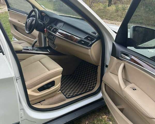БМВ Х5, объемом двигателя 2.98 л и пробегом 160 тыс. км за 18000 $, фото 2 на Automoto.ua