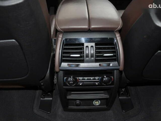БМВ Х5, объемом двигателя 4.4 л и пробегом 129 тыс. км за 26900 $, фото 26 на Automoto.ua