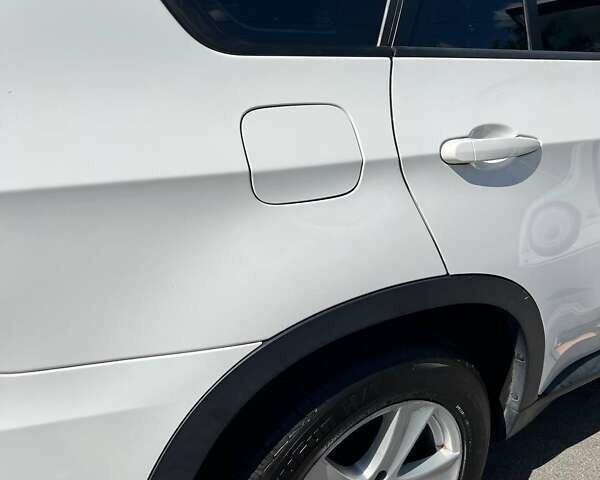 БМВ Х5, объемом двигателя 2.98 л и пробегом 165 тыс. км за 14500 $, фото 4 на Automoto.ua