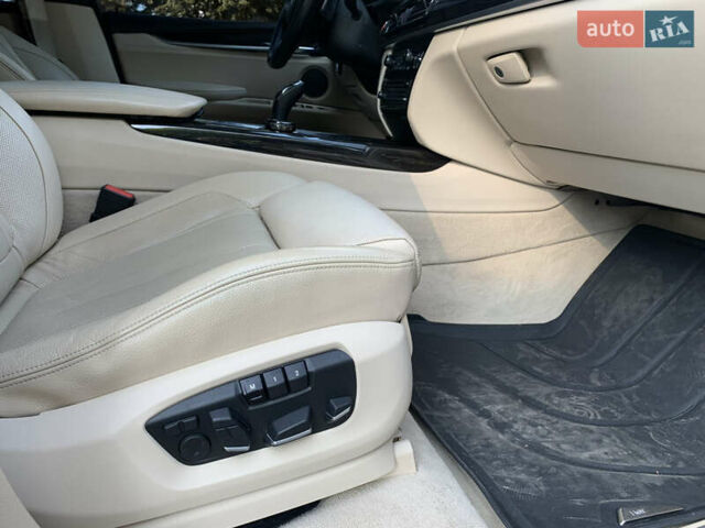 БМВ Х5 2013 в Виннице на Automoto.ua БМВ Х5, объемом двигателя 3 л и пробегом 169 тыс. км за 30000 $, фото 22 на Automoto.ua