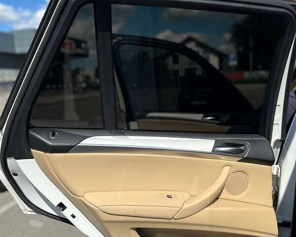 БМВ Х5, объемом двигателя 2.98 л и пробегом 165 тыс. км за 14500 $, фото 17 на Automoto.ua