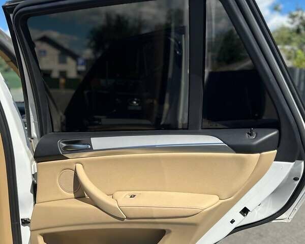 БМВ Х5, объемом двигателя 2.98 л и пробегом 165 тыс. км за 14500 $, фото 20 на Automoto.ua