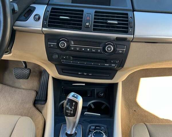 БМВ Х5, объемом двигателя 2.98 л и пробегом 165 тыс. км за 14500 $, фото 14 на Automoto.ua