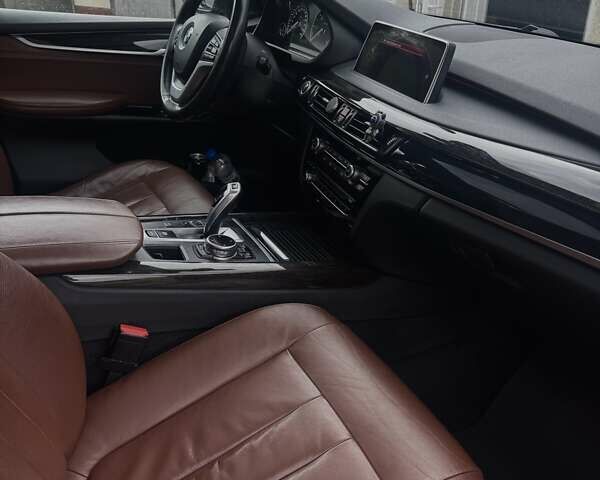 БМВ Х5, объемом двигателя 2.99 л и пробегом 240 тыс. км за 29900 $, фото 14 на Automoto.ua