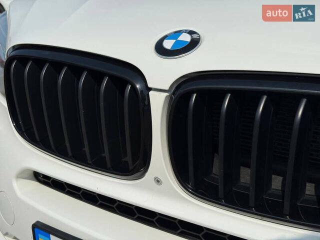 БМВ Х5, объемом двигателя 2.99 л и пробегом 288 тыс. км за 26666 $, фото 3 на Automoto.ua