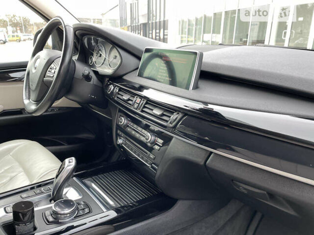 БМВ Х5, объемом двигателя 3 л и пробегом 215 тыс. км за 23850 $, фото 33 на Automoto.ua