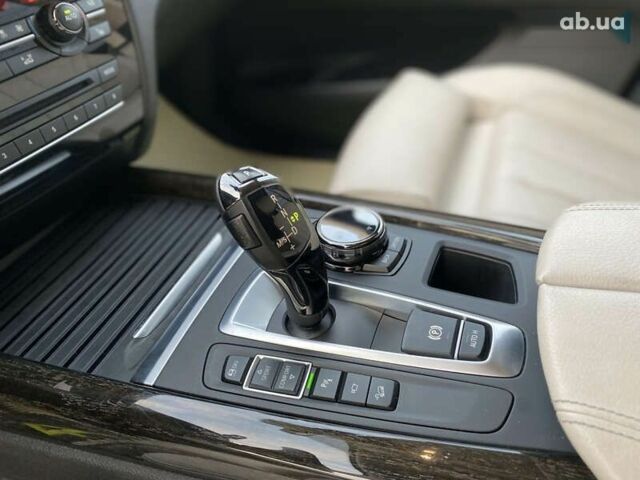 БМВ Х5, объемом двигателя 4.4 л и пробегом 70 тыс. км за 25000 $, фото 24 на Automoto.ua