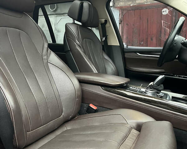 БМВ Х5, объемом двигателя 2.98 л и пробегом 270 тыс. км за 16800 $, фото 9 на Automoto.ua