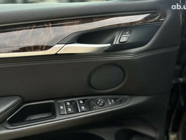 БМВ Х5, объемом двигателя 3 л и пробегом 243 тыс. км за 21500 $, фото 16 на Automoto.ua