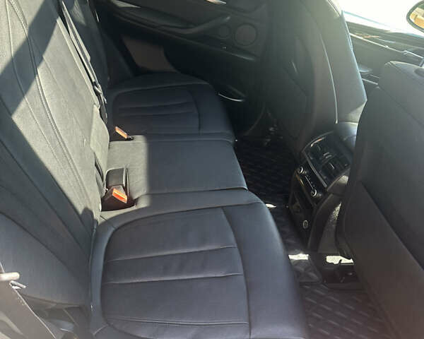 БМВ Х5, объемом двигателя 2.98 л и пробегом 180 тыс. км за 26400 $, фото 6 на Automoto.ua