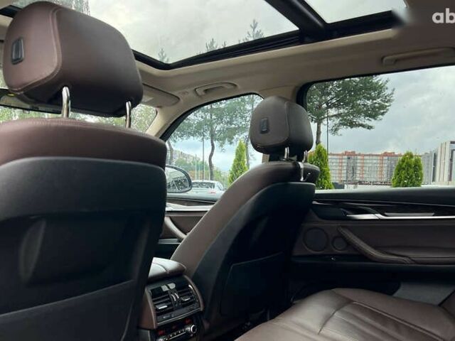 БМВ Х5, объемом двигателя 3 л и пробегом 227 тыс. км за 23999 $, фото 24 на Automoto.ua