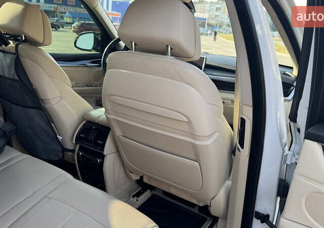 БМВ Х5, объемом двигателя 3 л и пробегом 140 тыс. км за 29500 $, фото 27 на Automoto.ua