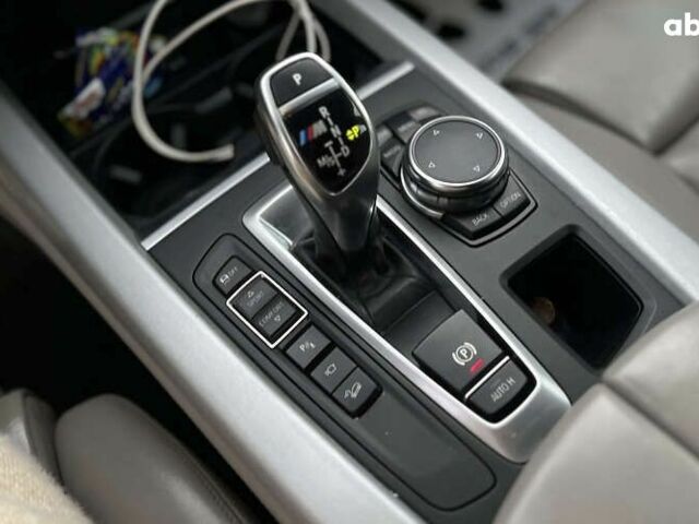 БМВ Х5, об'ємом двигуна 3 л та пробігом 317 тис. км за 27999 $, фото 20 на Automoto.ua