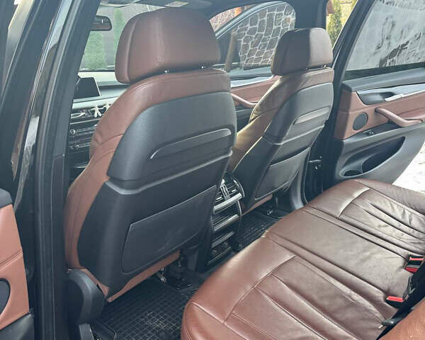 БМВ Х5, объемом двигателя 3 л и пробегом 296 тыс. км за 30000 $, фото 12 на Automoto.ua