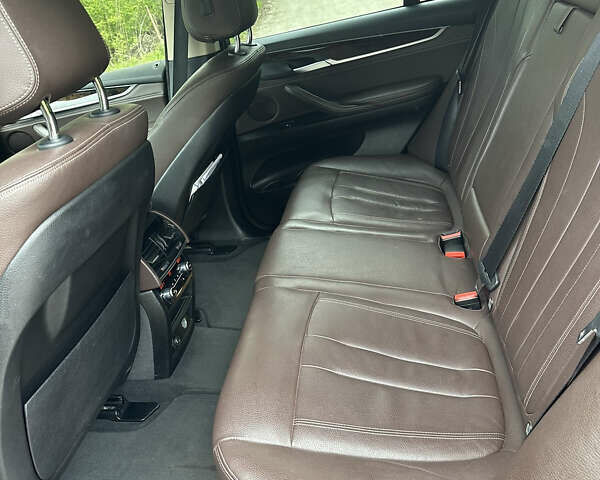 БМВ Х5, объемом двигателя 3 л и пробегом 230 тыс. км за 20900 $, фото 25 на Automoto.ua