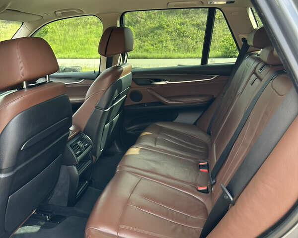 БМВ Х5, объемом двигателя 2.99 л и пробегом 240 тыс. км за 30000 $, фото 5 на Automoto.ua