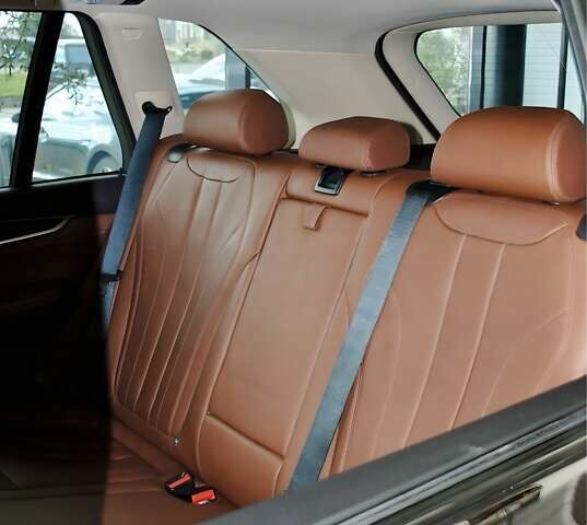 БМВ Х5, объемом двигателя 2.99 л и пробегом 157 тыс. км за 35000 $, фото 18 на Automoto.ua