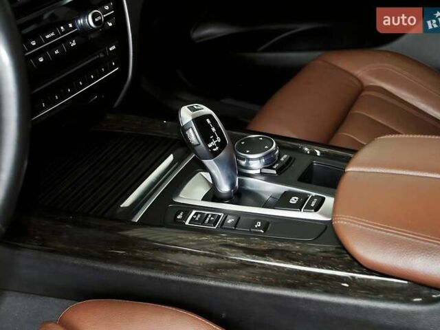 БМВ Х5, объемом двигателя 2.99 л и пробегом 157 тыс. км за 35000 $, фото 15 на Automoto.ua