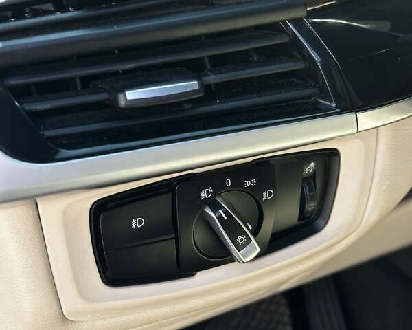 БМВ Х5, объемом двигателя 3 л и пробегом 236 тыс. км за 28800 $, фото 12 на Automoto.ua