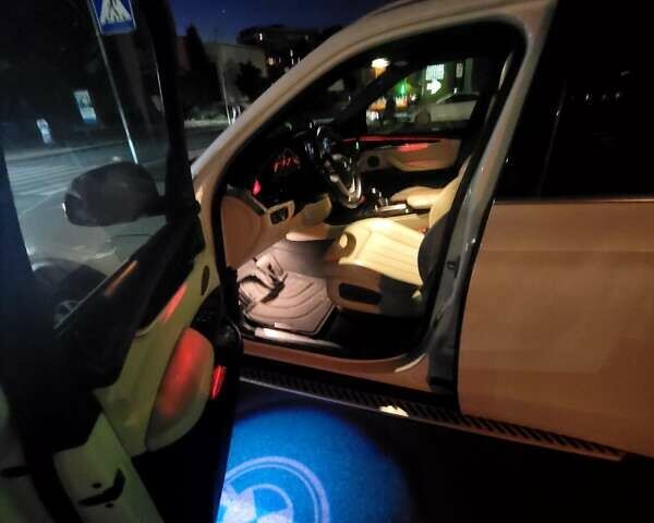 БМВ Х5, объемом двигателя 2 л и пробегом 150 тыс. км за 28000 $, фото 1 на Automoto.ua