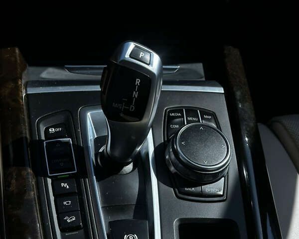 БМВ Х5, объемом двигателя 3 л и пробегом 236 тыс. км за 28800 $, фото 17 на Automoto.ua