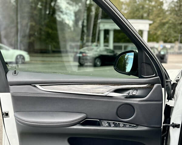 БМВ Х5, объемом двигателя 2 л и пробегом 124 тыс. км за 35000 $, фото 13 на Automoto.ua