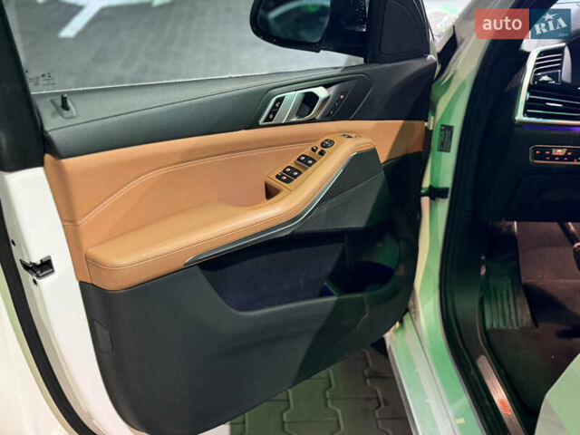 БМВ Х5, объемом двигателя 3 л и пробегом 108 тыс. км за 49999 $, фото 13 на Automoto.ua