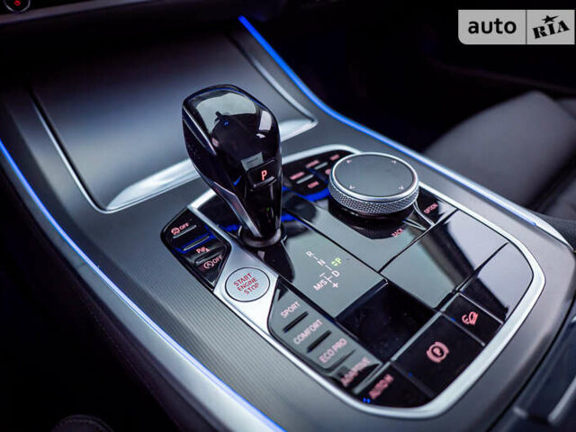 БМВ Х5, объемом двигателя 2 л и пробегом 27 тыс. км за 59064 $, фото 15 на Automoto.ua