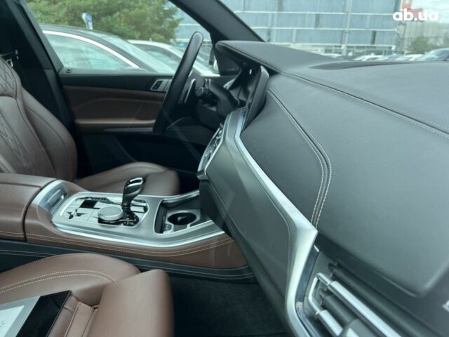 БМВ Х5, объемом двигателя 3 л и пробегом 15 тыс. км за 101833 $, фото 14 на Automoto.ua