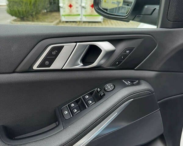 БМВ Х5, объемом двигателя 2 л и пробегом 98 тыс. км за 53000 $, фото 8 на Automoto.ua