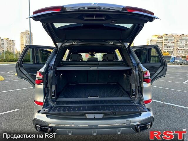 БМВ Х5, объемом двигателя 3 л и пробегом 23 тыс. км за 102555 $, фото 8 на Automoto.ua