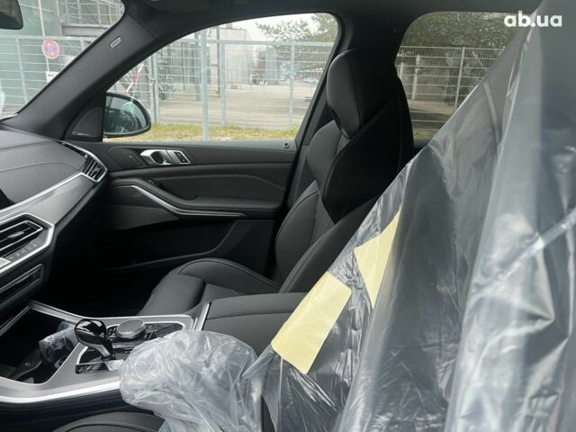 БМВ Х5, объемом двигателя 2.99 л и пробегом 0 тыс. км за 102855 $, фото 30 на Automoto.ua